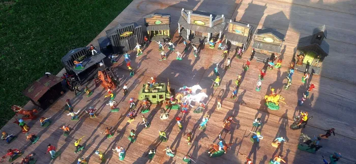 Faroeste - Cidade e Cowboys