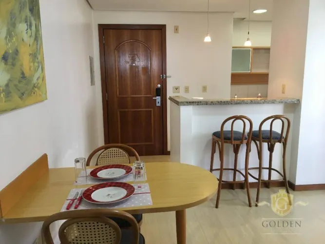 Apartamento com 1 dormitório para alugar, 46 m² por R$ 3.401,00/mês - Independência - Port