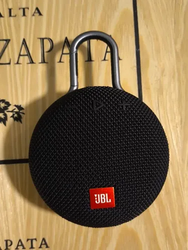 JBL Clip 3