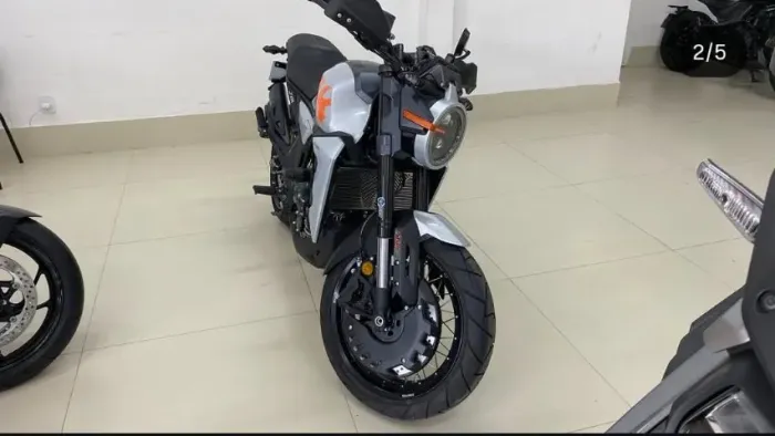 MOTO