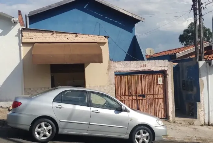 SOMENTE VENDA 3 CASAS 1 PONTO COMERCIAL EM UM SO TERRENO.