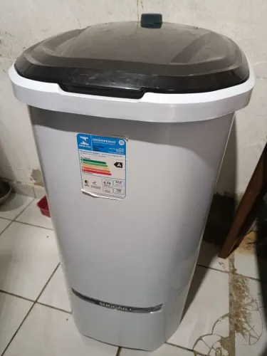 VENDE-SE TANQUINHO SUGAR 10KG