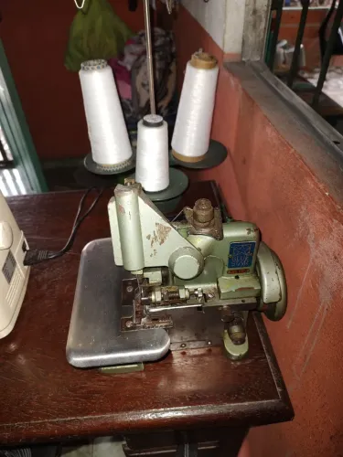 Máquina de costura
