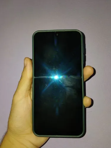 Vende-se Samsung A16 com 128gb