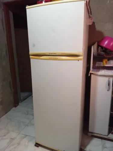 Geladeira duplex Eletrolux