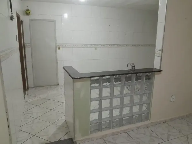 DUAS CASAS COM 1 QUARTO EM VAZ LOBO - ACEITO ENTRADA