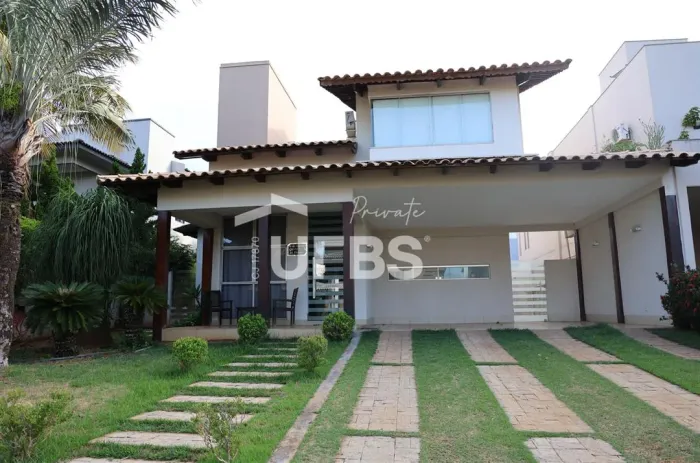 Sobrado à venda de 283m² e 3 suítes alto padrão Jardins Florença