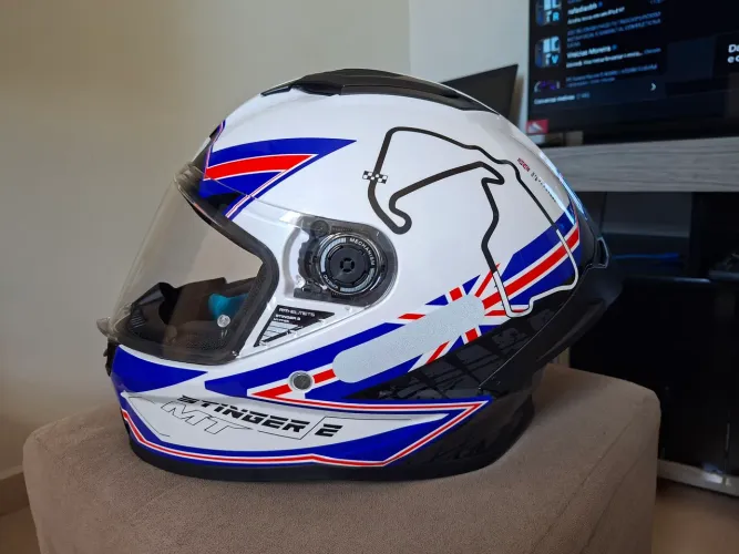 CAPACETE HELMETS STINGER 2 TAMANHO 59/60 NOVO