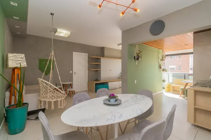 Apartamento à venda, Chácara Santo Antonio, porteira fechada,  82m2, 2 quartos, varanda go