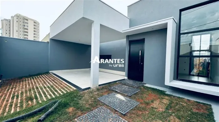 Casa com 149,84m² 3 quartos à venda no bairro Loteamento Portal do Vale II