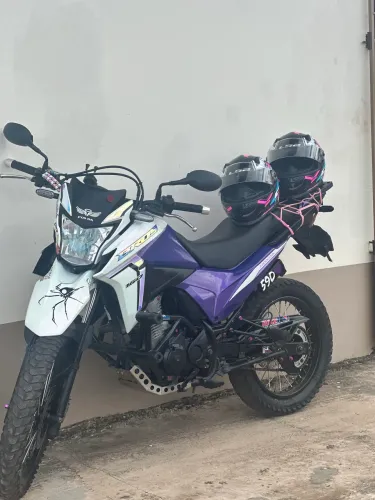 Bros 160