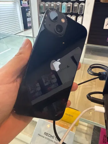 Iphone 13 de 128 semi preto Bateria 71 % com garantia