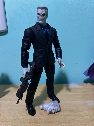 Lápide - marvel legends