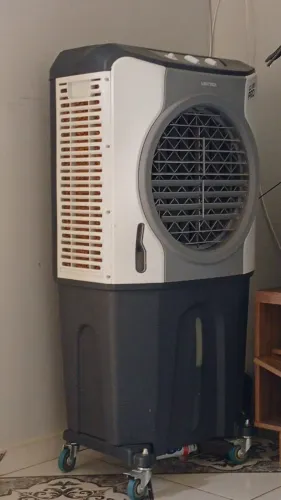 Climatizador e umidificador de ar 