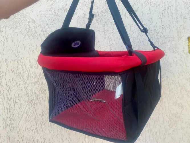 Cadeira de Carro para Pet Tubline Transpet (Até 10kg) - Segurança Garantida!