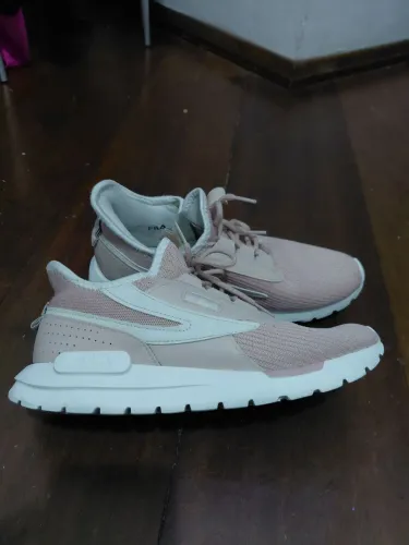Tênis Fila original rosa 38
