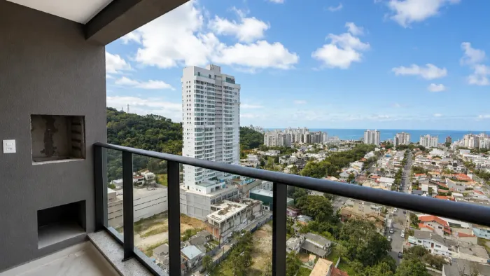 Apartamento vista para o Mar com 3 Suítes no Sky Brava na Praia Brava em Itajaí