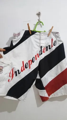 Bermuda torcida independente 