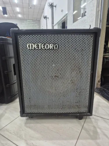 Caixa baixo Meteoro 200w