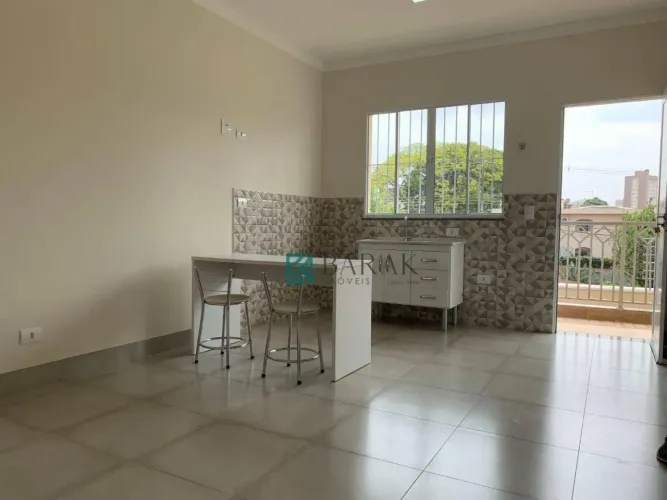 Flat com 1 dormitório para alugar, 31 m² por R$ 1.300/mês - Vila Marumby - Maringá/PR