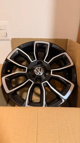 Jogo de Rodas Aro 15 Original VW Gol Voyage Saveiro 4x100 - Diamantada/Preta