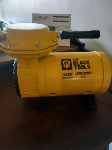 Compressor 1/2 HP The Black Tools Bi volt