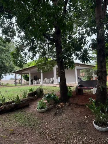 Imóvel para aluguel possui 850 metros quadrados com 6 quartos em Sucuri - Cuiabá - MT