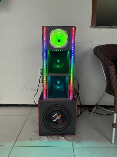 Vendo sub + caixa e estrutura da torre toda no mdf naval 