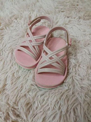 Sandália Tam 20