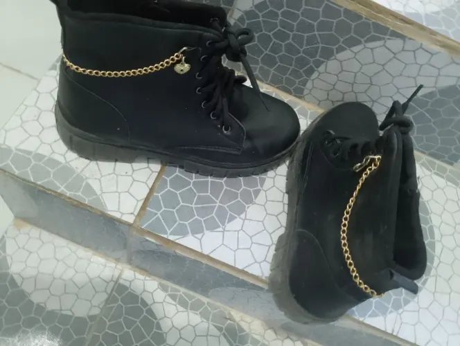 Botas de criança número 36