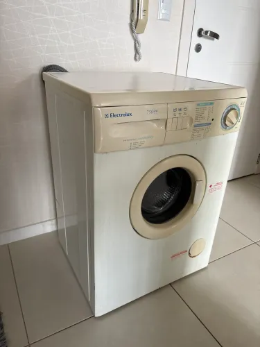 Máquina De Lavar Roupas 8 KG