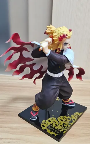 Figure Demon Slayer (Kimetsu no Yaiba) - USADOS sem caixa