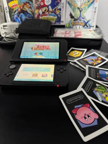 NINTENDO 3 DS XL