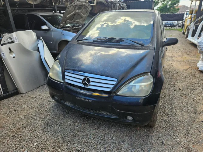 Sucata para retirada de peças mercedes benz classe A 190 2003