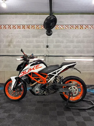 ? KTM Duke 390 ABS 2020/2020 | Revisada | Manutenção tudo em dia 