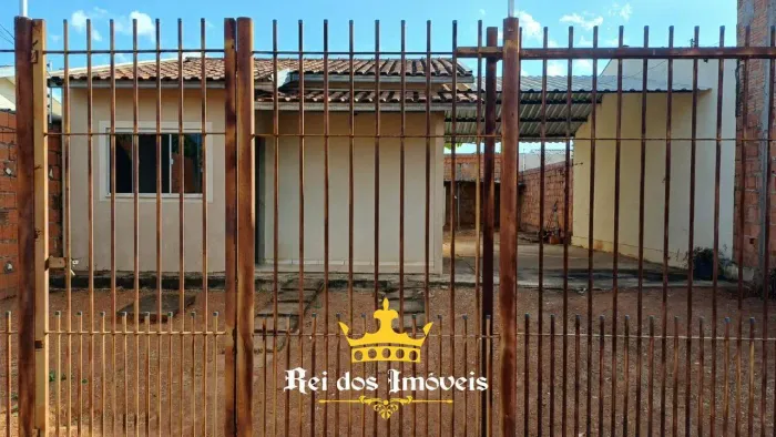 ALUGO CASA TRES AMERICAS PRÓXIMO UFR