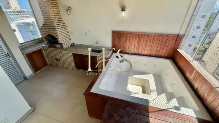 Linda Cobertura á venda com 4 quartos em Jardim Camburi - Vitória - ES