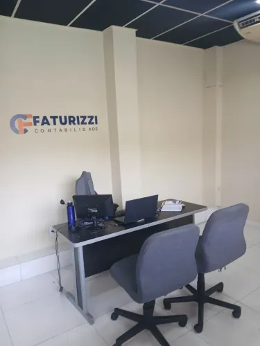 ALUGUE SUA MESA EM UM ESPAÇO PROFISSIONAL<br>