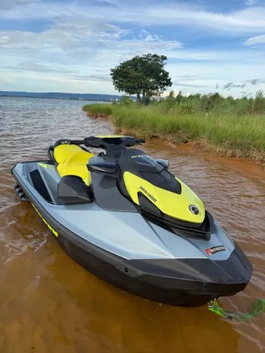 Jet Ski Sea-Doo Gti