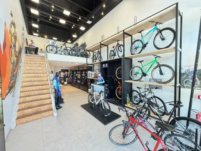Loja de Bicicletas à Venda em Curitiba - Operação Completa