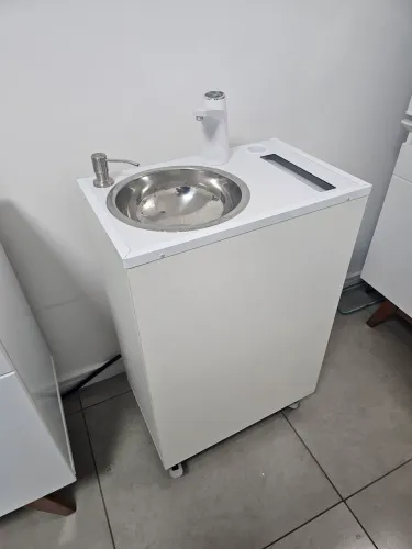 Pia portátil eletrônica