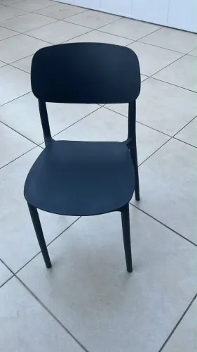 CADEIRA PLÁSTICO