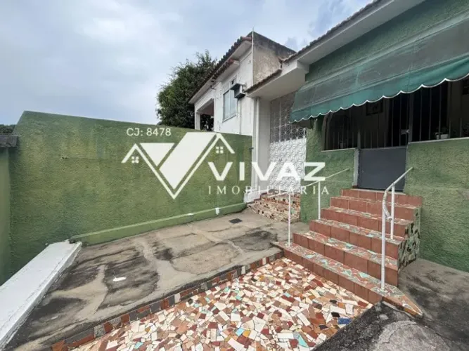 Oportunidade em Vaz Lobo, Vila com 5 Casas