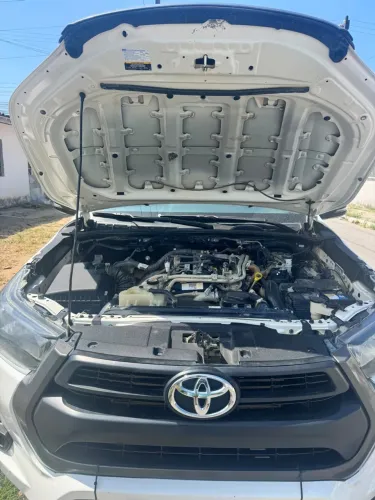 Toyota Hilux CD 4X4 2.8 Diesel Mec. 2024