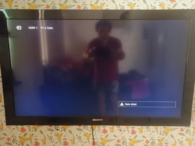 TV Sony 43 polegadas, funcionando perfeitamente.