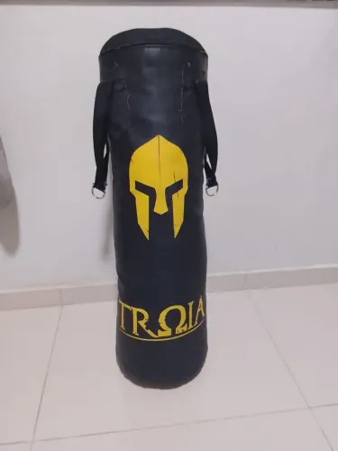 VENDE-SE SACO DE BOXE