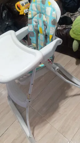 Cadeirão de alimentação infantil