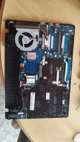 Placa mãe Samsung 250-E ( AMD E1)