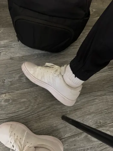 Tênis adidas tamanho 40
