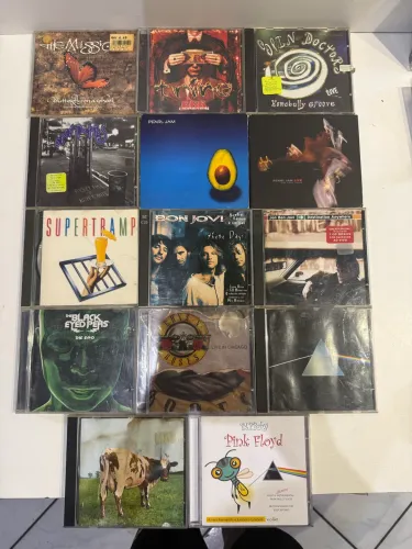 Lote 14 CDs - Guns N' Roses, Pink Floyd, Pearl Jam, Bon Jovi e Mais (Originais)